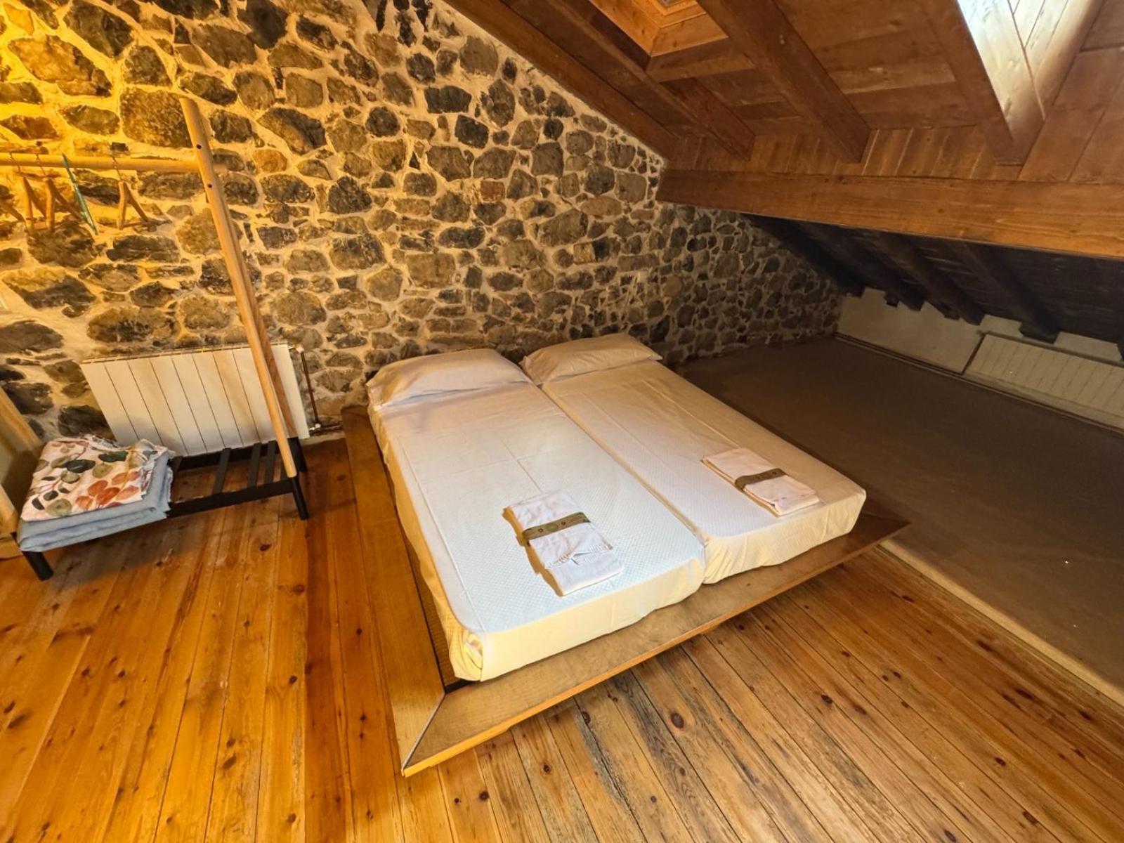 Espectacular Casa Rural En Castaneda Socobio Exteriér fotografie