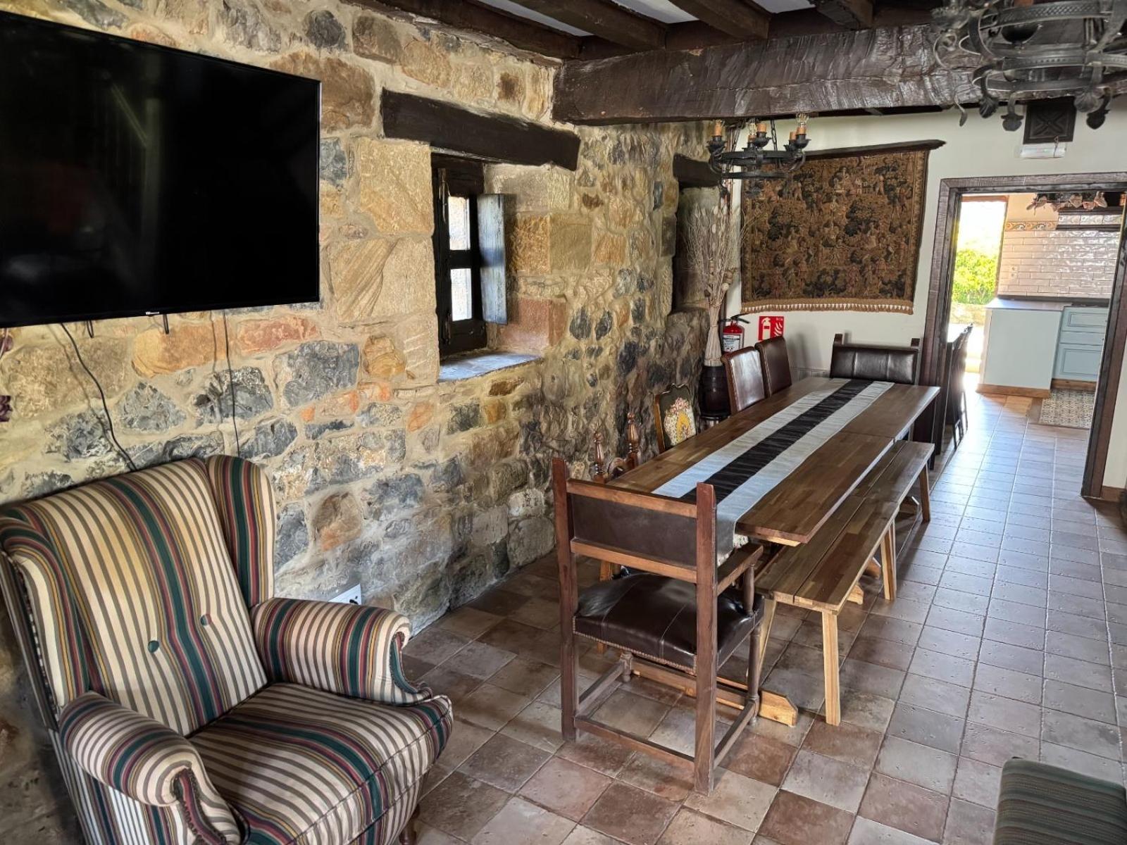 Espectacular Casa Rural En Castaneda Socobio Exteriér fotografie